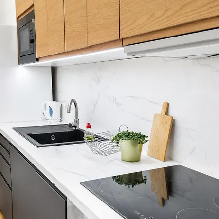 Cozy 2-bedroom Flat In Center * Πράγα